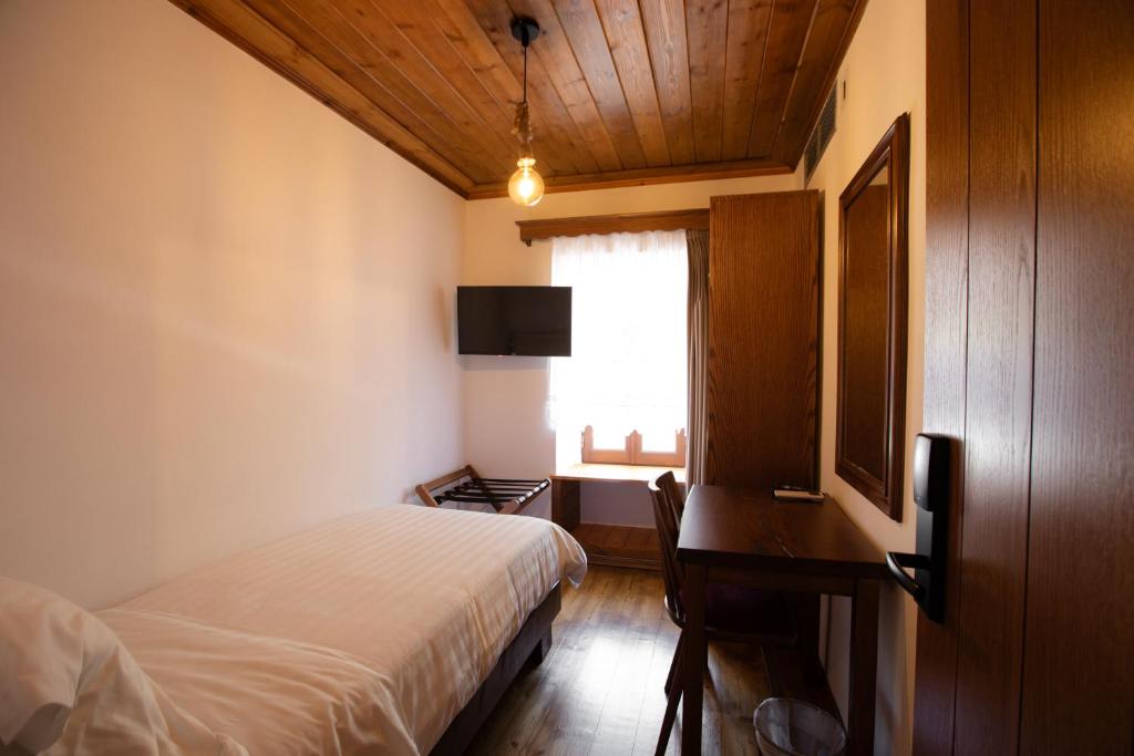 Standard Single Room at Bizant House Gjirokastër